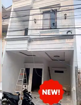 DiJUAL RUMAH CLUSTER 2 LANTAI AKSES MOBIL DI KEBAGUSAN IV PASAR MINGGU