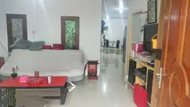 RUMAH KAVLING POLRI JELAMBAR SEMIFURNISH 2 LANTAI BEBAS BANJIR