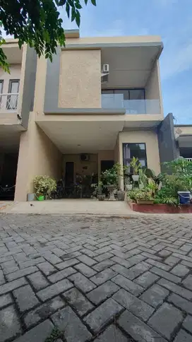 rumah mewah murah lokasi perumahan bukit citra Darmo Surabaya