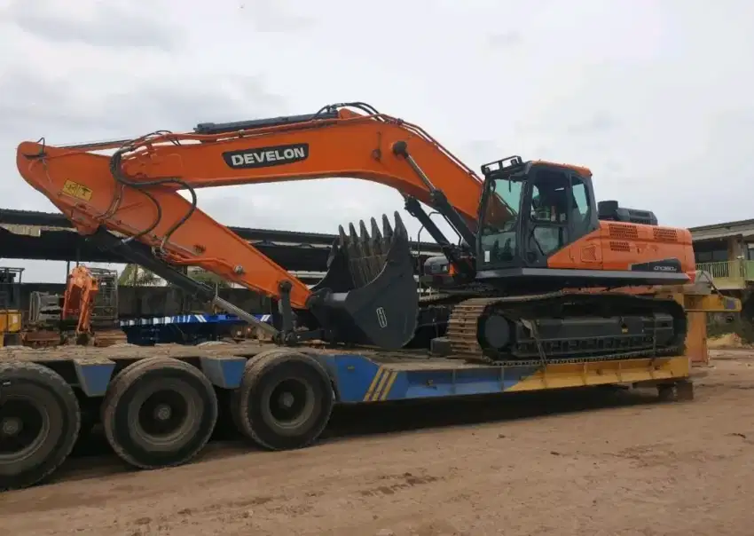 READY EXCAVATOR DOOSAN DEVELON SURABAYA