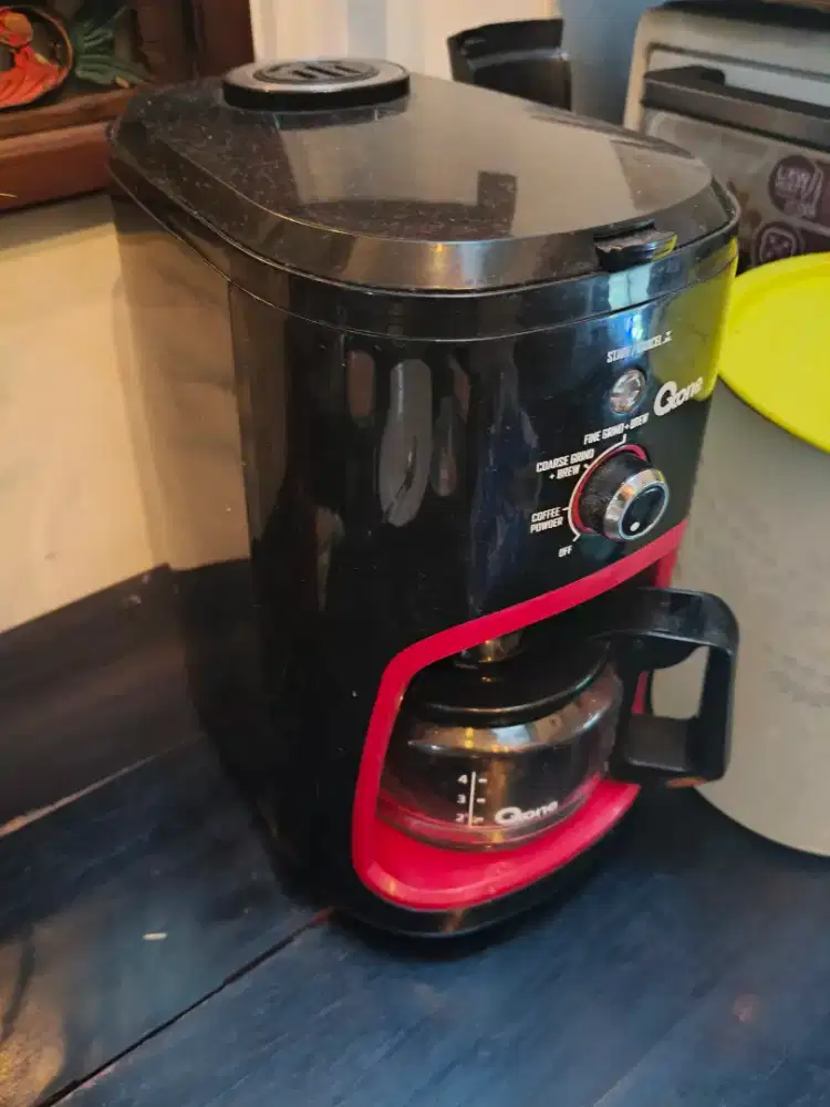 Oxone coffee maker and grinder