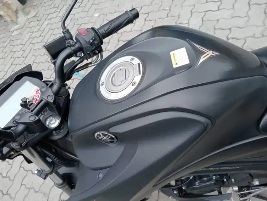 Dijual Motor Vixion R Tahun 2023
