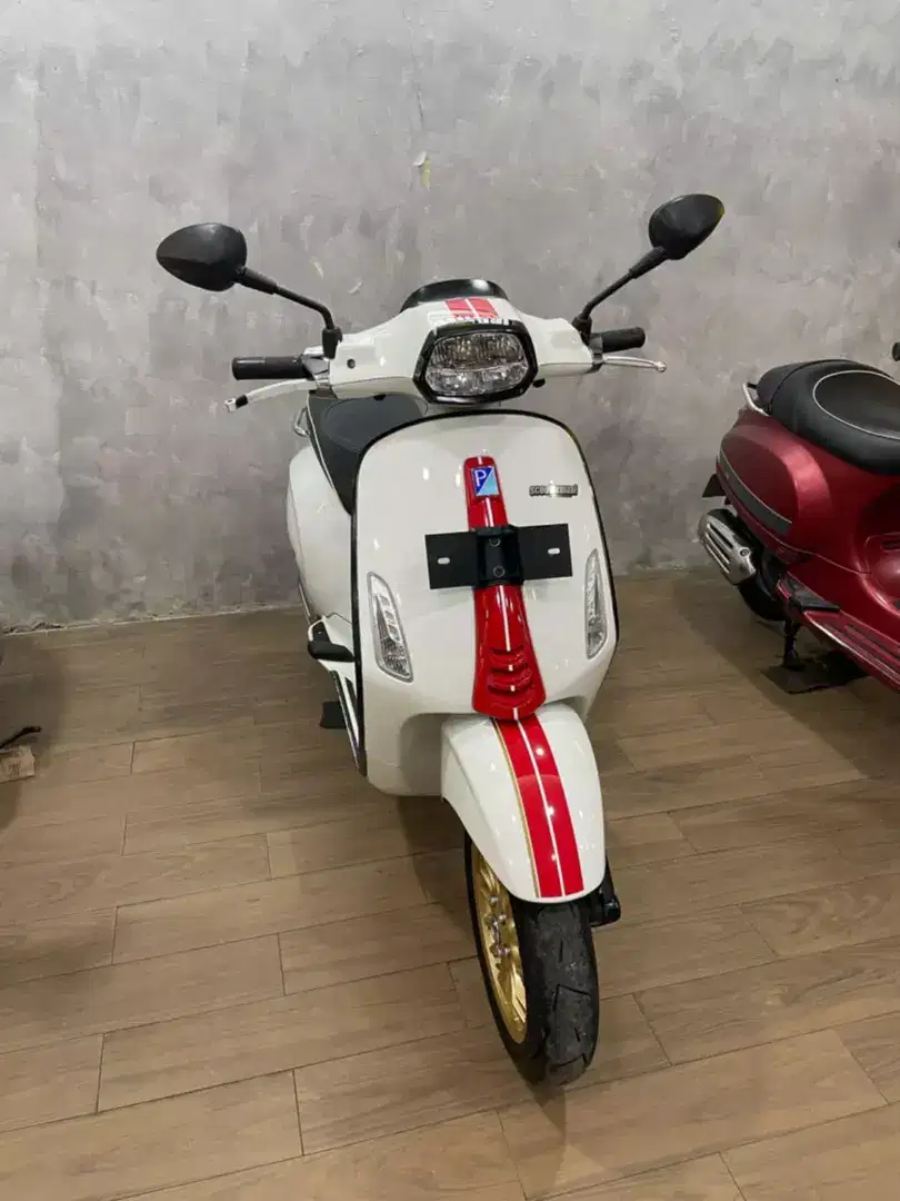 PIAGGIO VESPA SPRINT RACING SIXTIES 2020  PERFECT CONDITION
