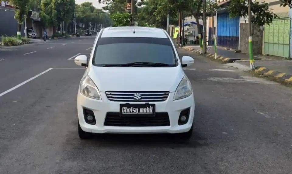 Suzuki Ertiga GL 1.4 Manual 2013