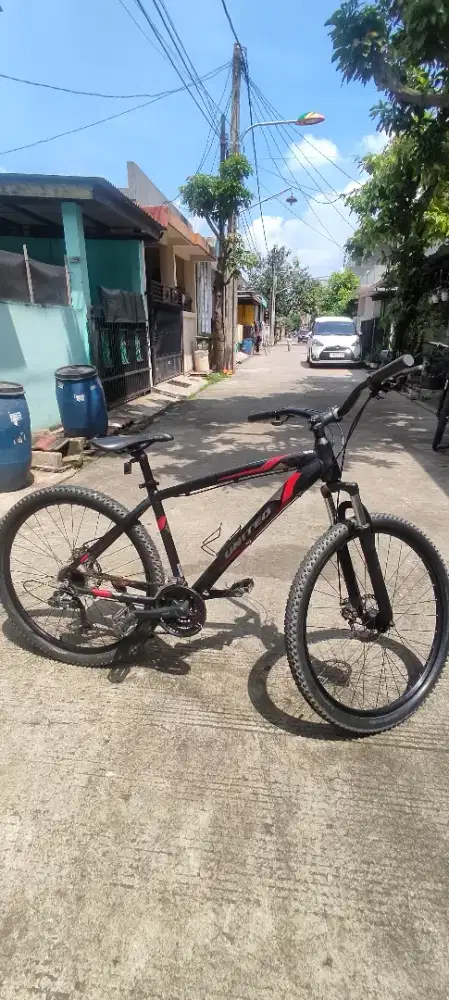 Sepeda United MTB 27.5
