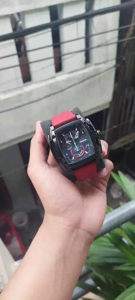 Jam Tangan Pria Expedition 3008M Red