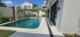For Sale: 3BR Modern Villa with Pool in Strategic Dalung Area
