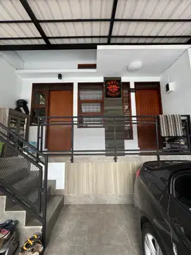 dijual rumah bandung utara sariwangi onegate kawasan nyaman