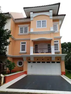Rumah Mewah Permanent  Fully Furnished di Perumahan Jatibening,Bekasi