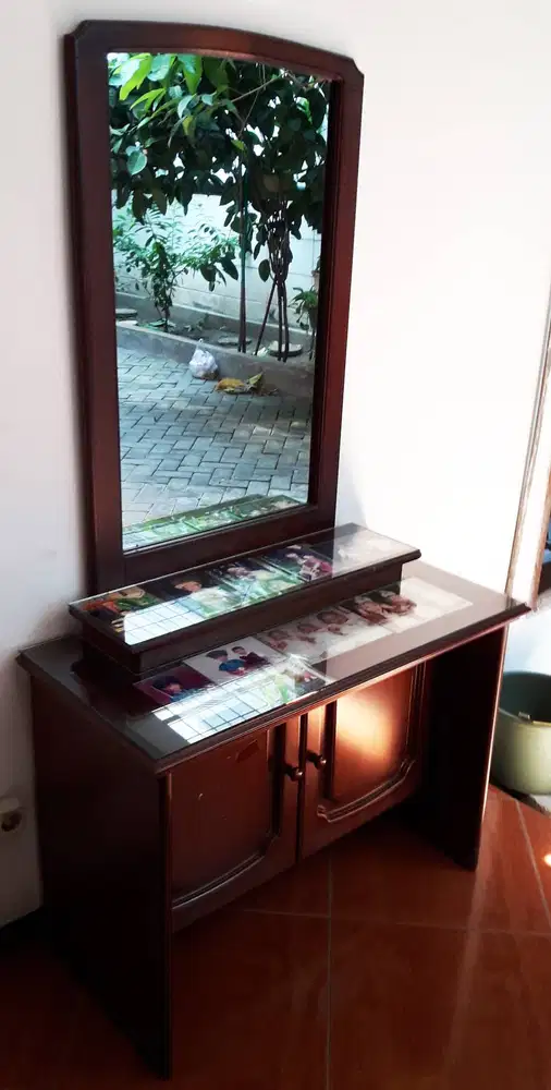 Meja Rias Heritage dari Kayu
