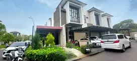 CLUSTER MATANA JGC CAKUNG JAKTIM RUMAH POSISI HOEK JUAL FURNISHED S632