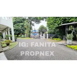Dijual rumah komersil di Kemang Utara LT 1019m2,LB 800m2,Selatan,