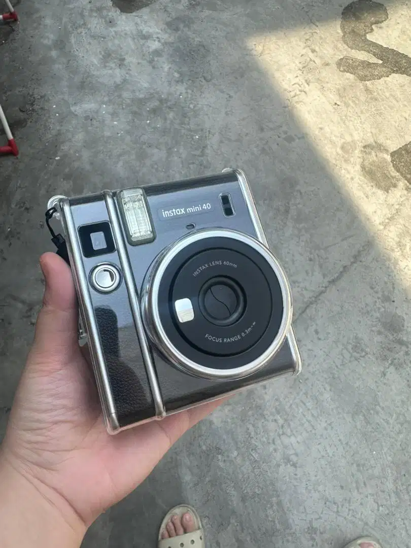 Instax mini 40 instant camera