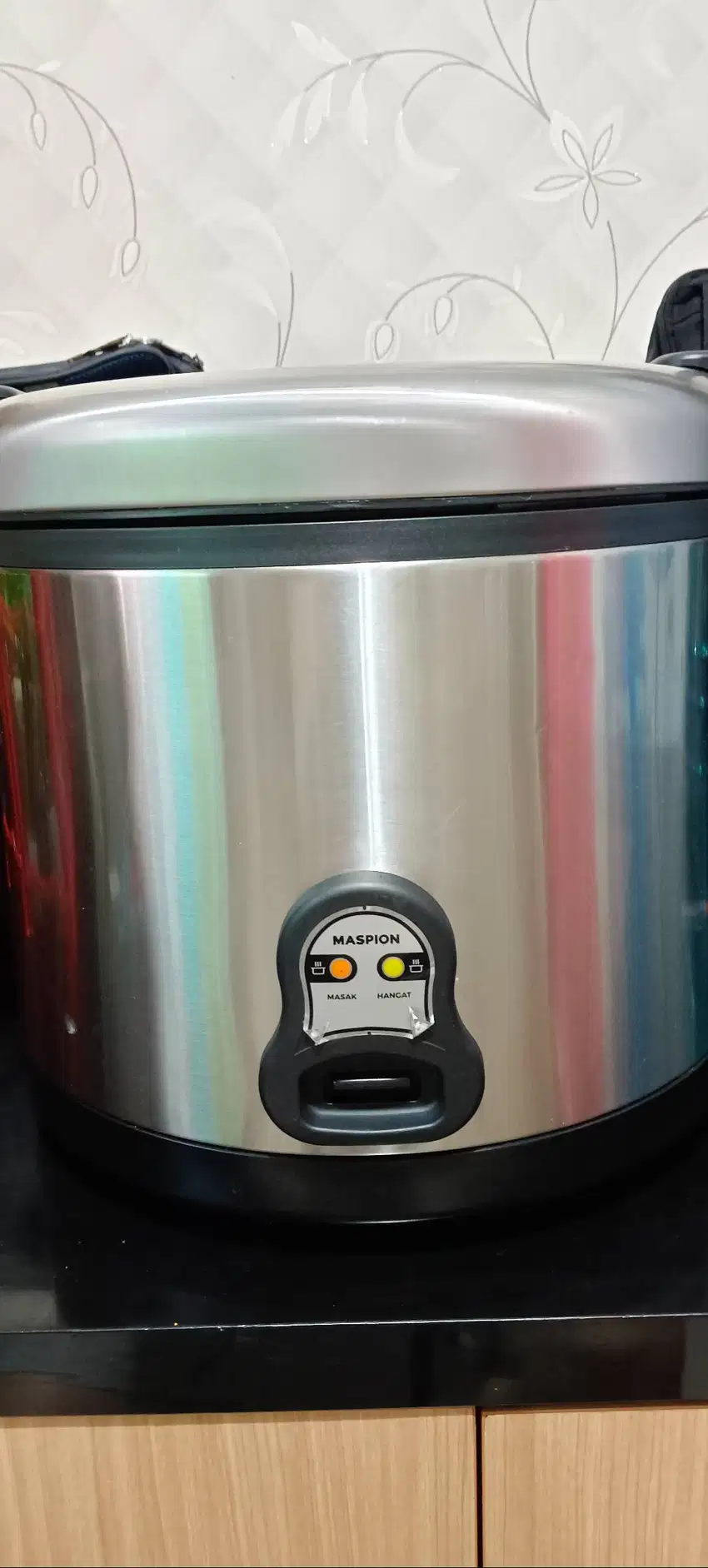 magic com masak nasi besar 6L maspion mulus normal seiken 730k temurah