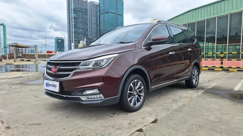 DP MURAH - Wuling Cortez 1.8 L Lux i-AMT Bensin-AT 2018