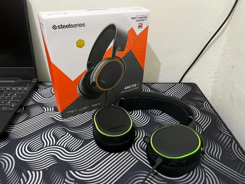 Headset Steelseries Arctis 5 Second