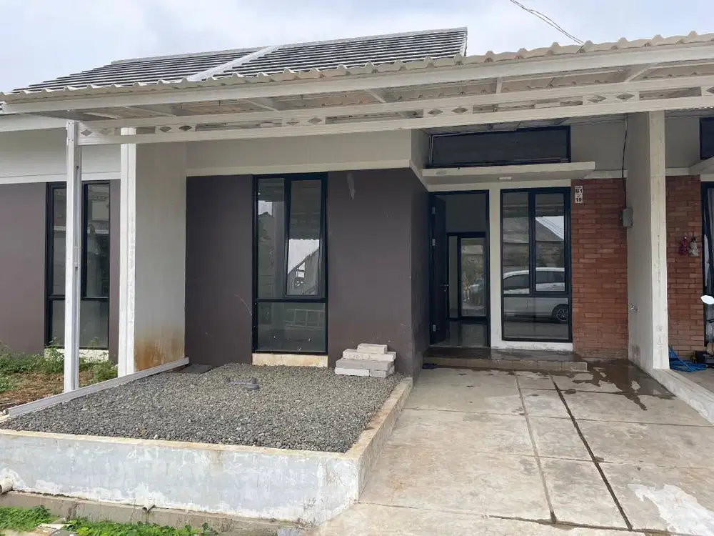 Disewakan Rumah Baru di komplek Nyaman & Asri - 5 Menit dr St Citayam