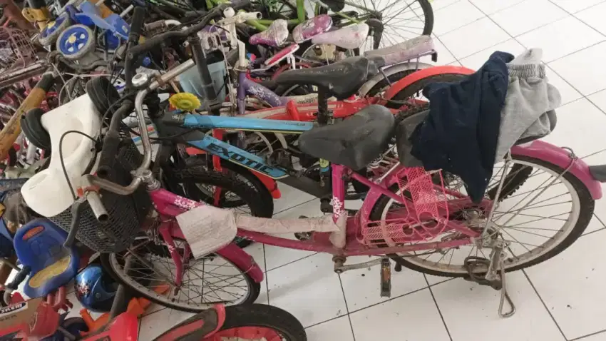 Sepeda Keranjang uk 24 ..