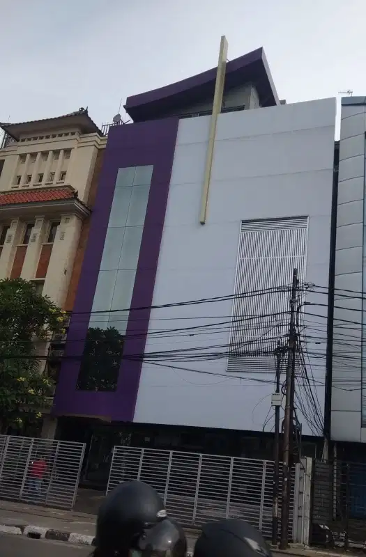 Gedung Kantor 6 Lantai di jakpus