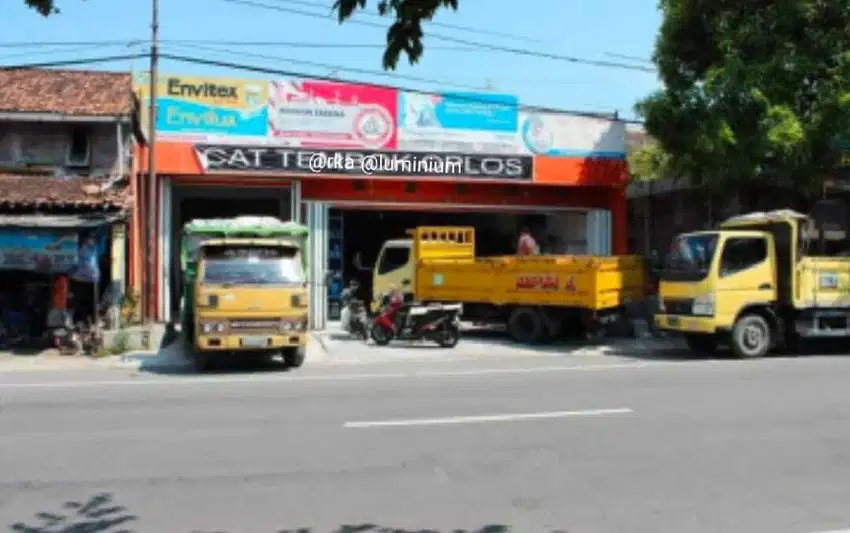 Ruko usaha pinggir jalan raya wonosari piyungan strategis