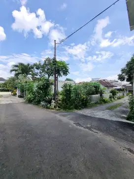 TANAH LOKASI SENGKALING COCOK UNTUK RUMAH TINGGAL ATAU KOSAN