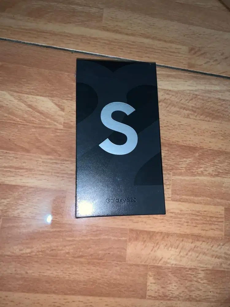 Samsung S22 5G 8/256 GB