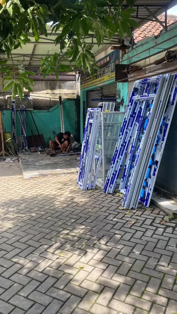 UD. SOPONYONO DELTA ALUMINIUM (kusen pintu jendela aluminium)