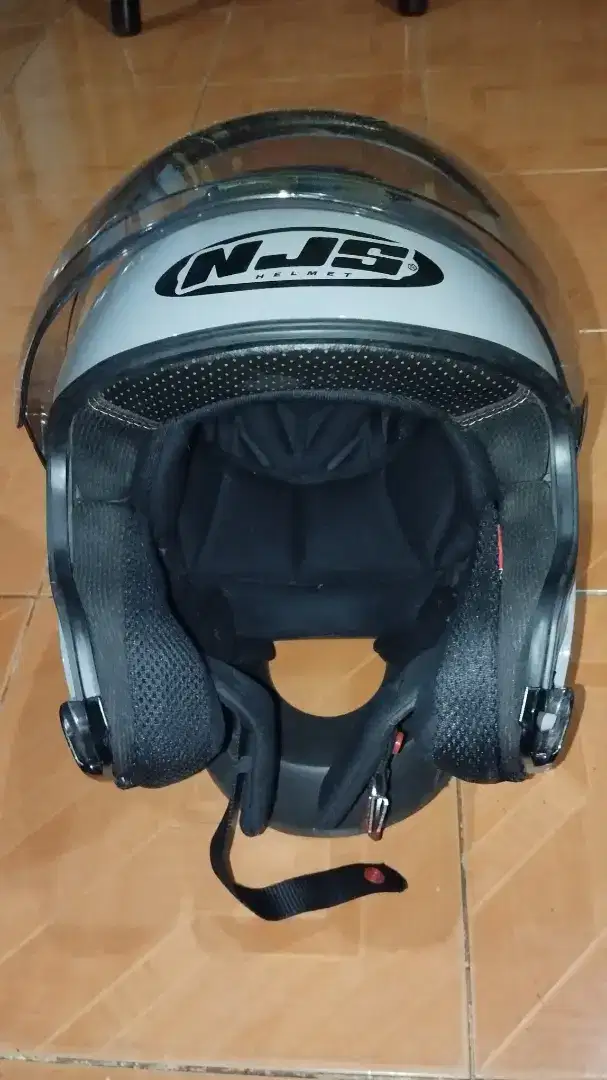 Helm njs helmet