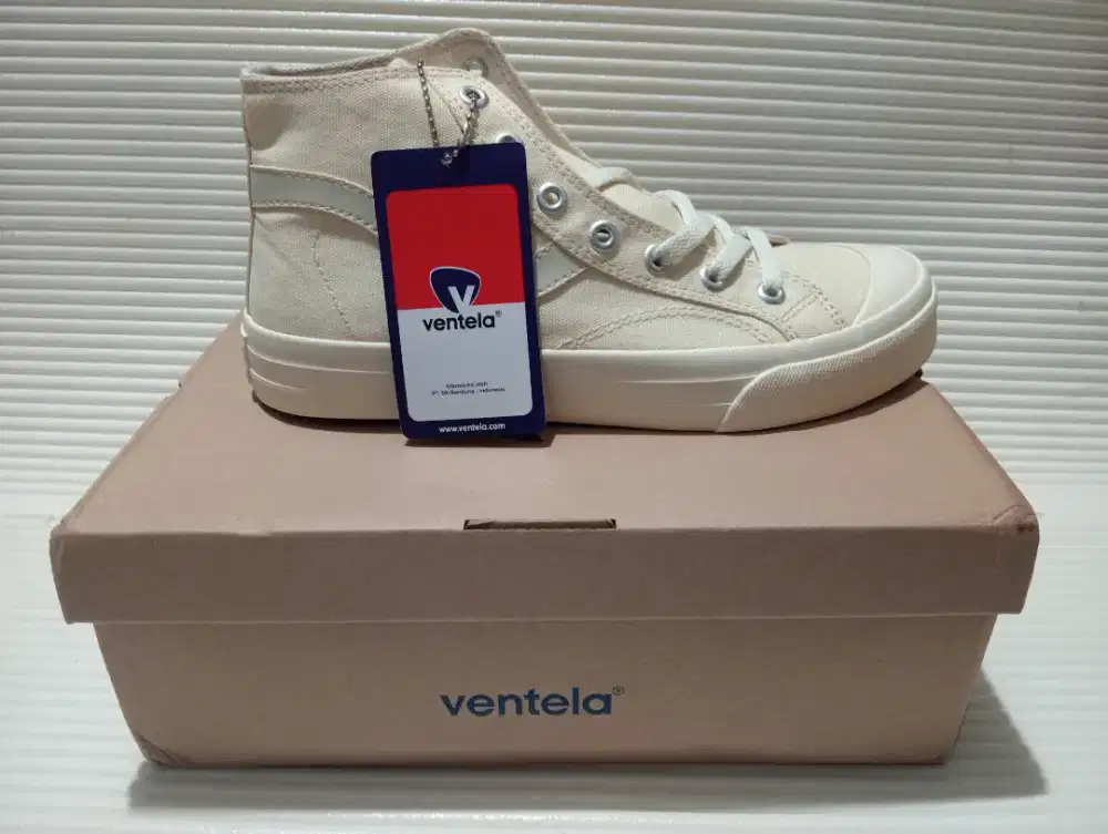 Ventela Public P76 high cream size 42