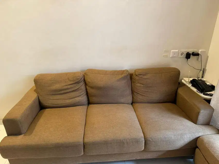 Jual sofa 3+1 ex Informa kondisi mulus