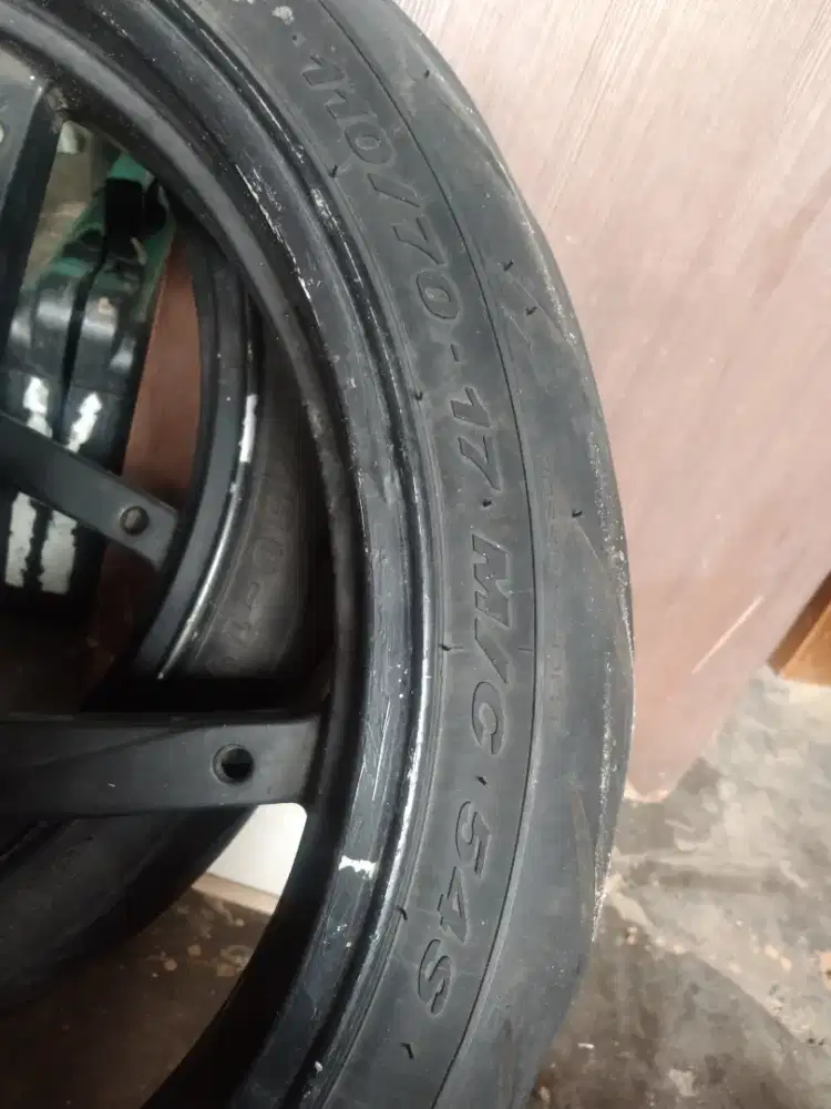 Velg Resing +Ban tubless buat Glpro/Megapro