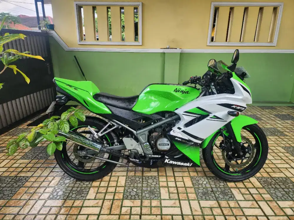 BARANG SIMPANAN ANTIK KAWASAKI NINJA RR ANNIVERSARY LOW KM