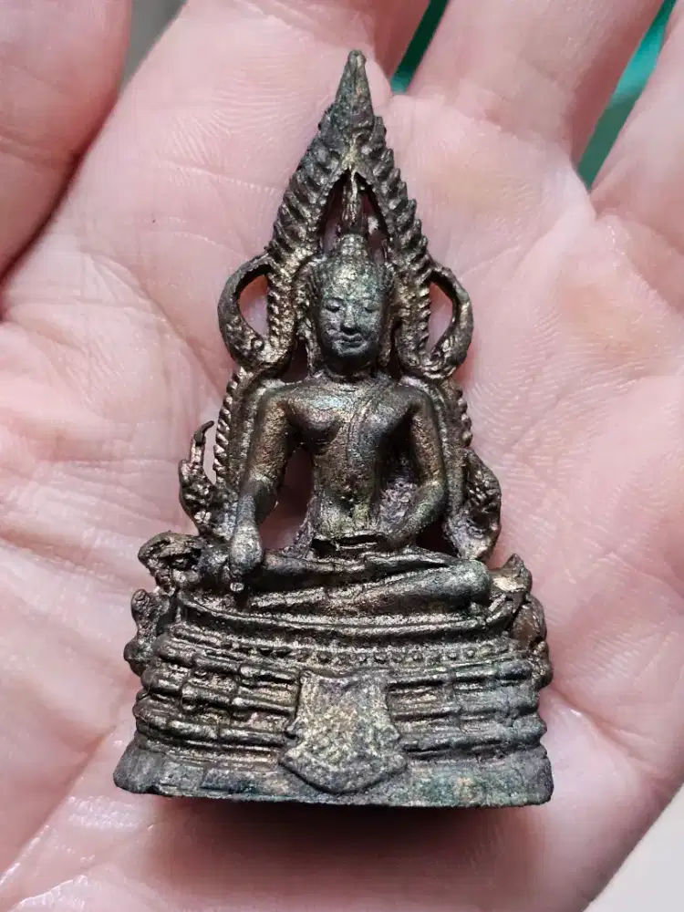 Patung budha antik vintage