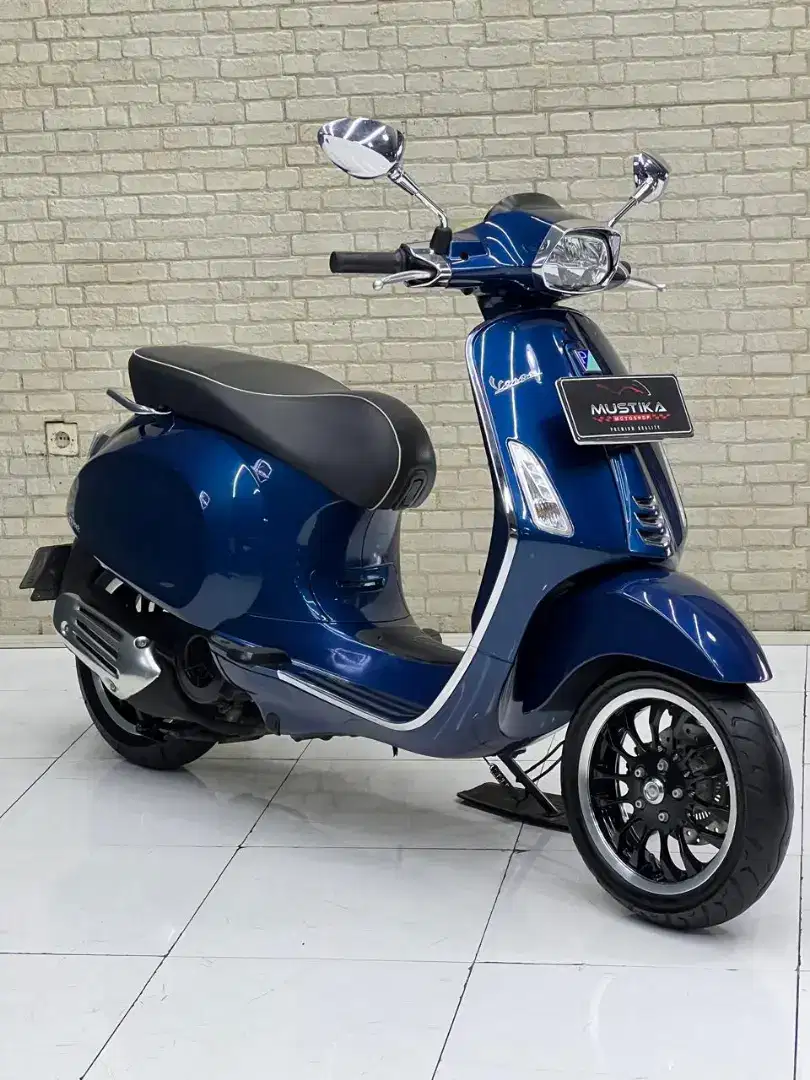 Odo 9rb Istimewa!!Vespa Sprint 150cc PMK 2023 Plat Jatim Mulus-Mustika