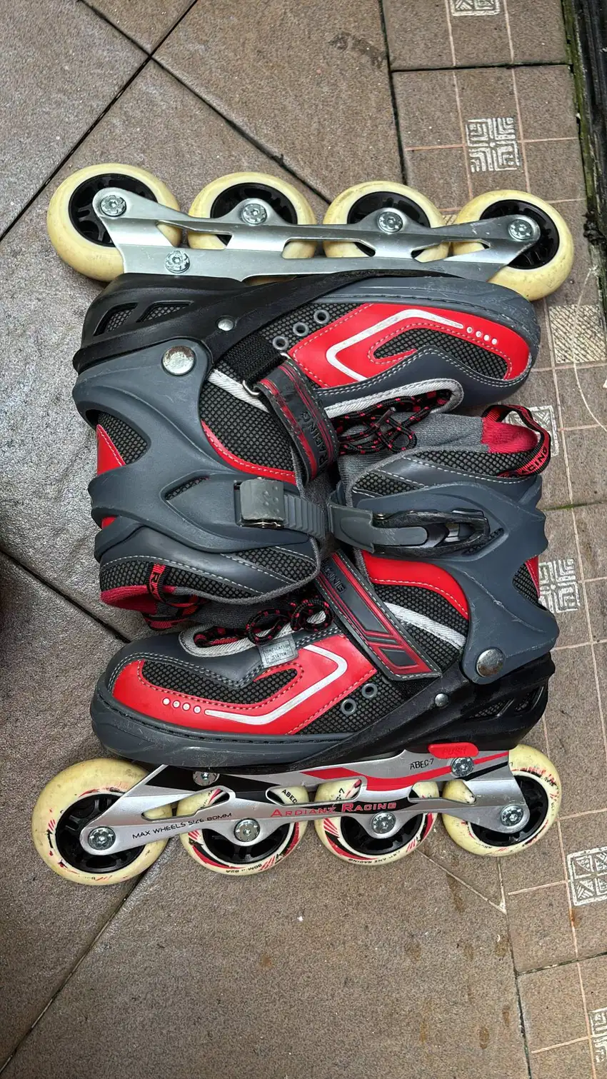 Jual sepatu inline skates (sepatu roda) Merk Ardianz Racing