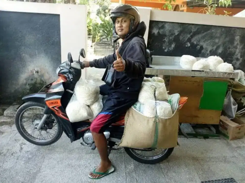 Lowongan Kerja Dibutuhkan Kurir Mie Mentah