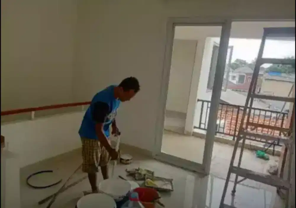 Tukang Bangunan Harian dan Borongan