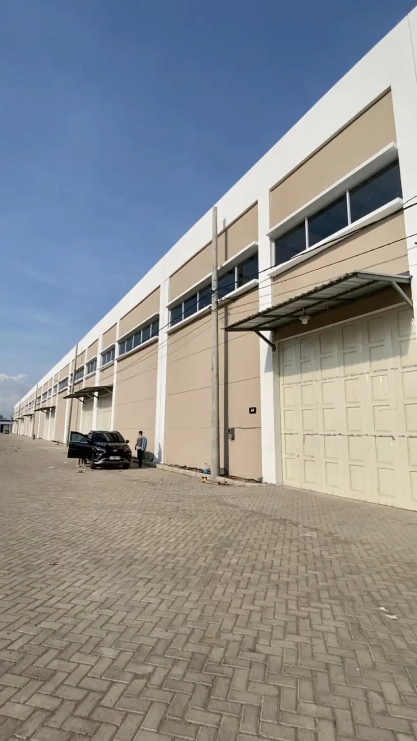 DISEWAKAN GUDANG NEW GRESS  DKP2 Blok J (Ada 3 Unit)