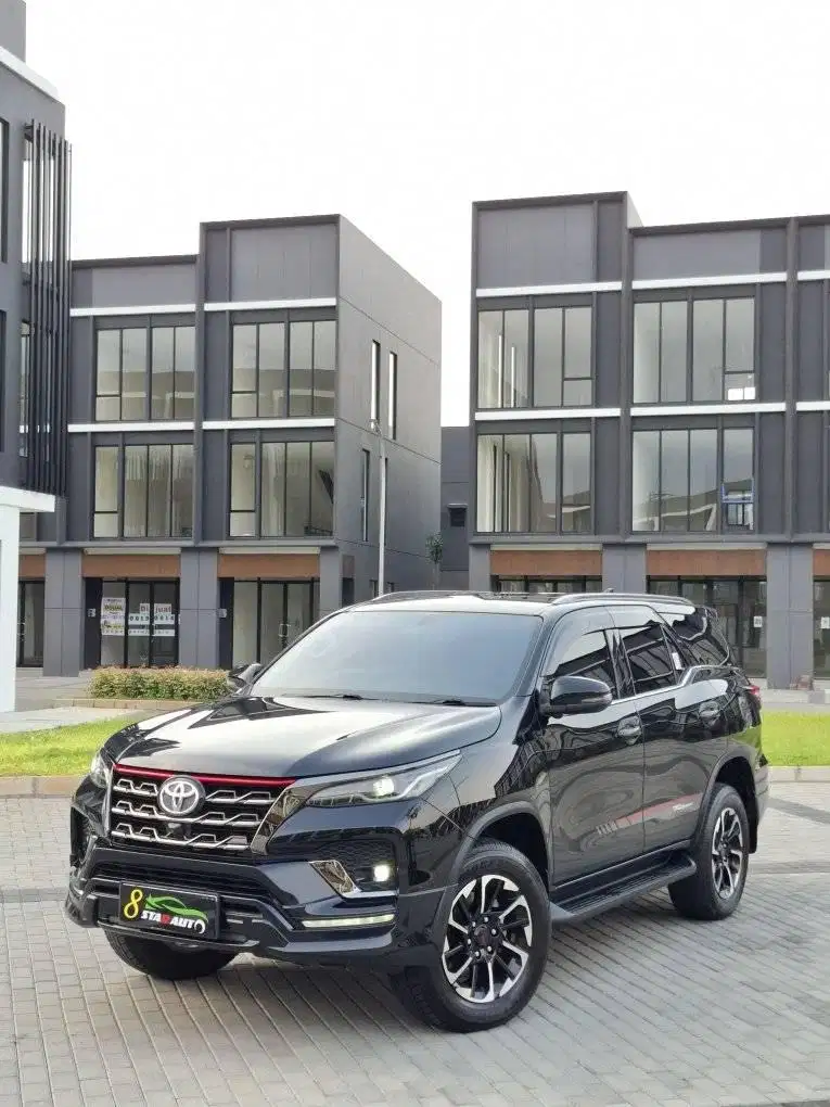 Fortuner VRZ TRD 2.4 AT 2021 Tangan pertama
