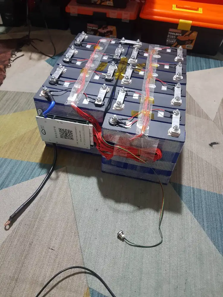 Custom Baterai Lifepo4 Parismatic 24v, 48v Untuk Mobil Golf,Forklift