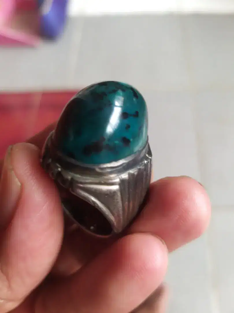 Batu Cinci Bacan uluran lumayan besar diikat dengan.Ring perak