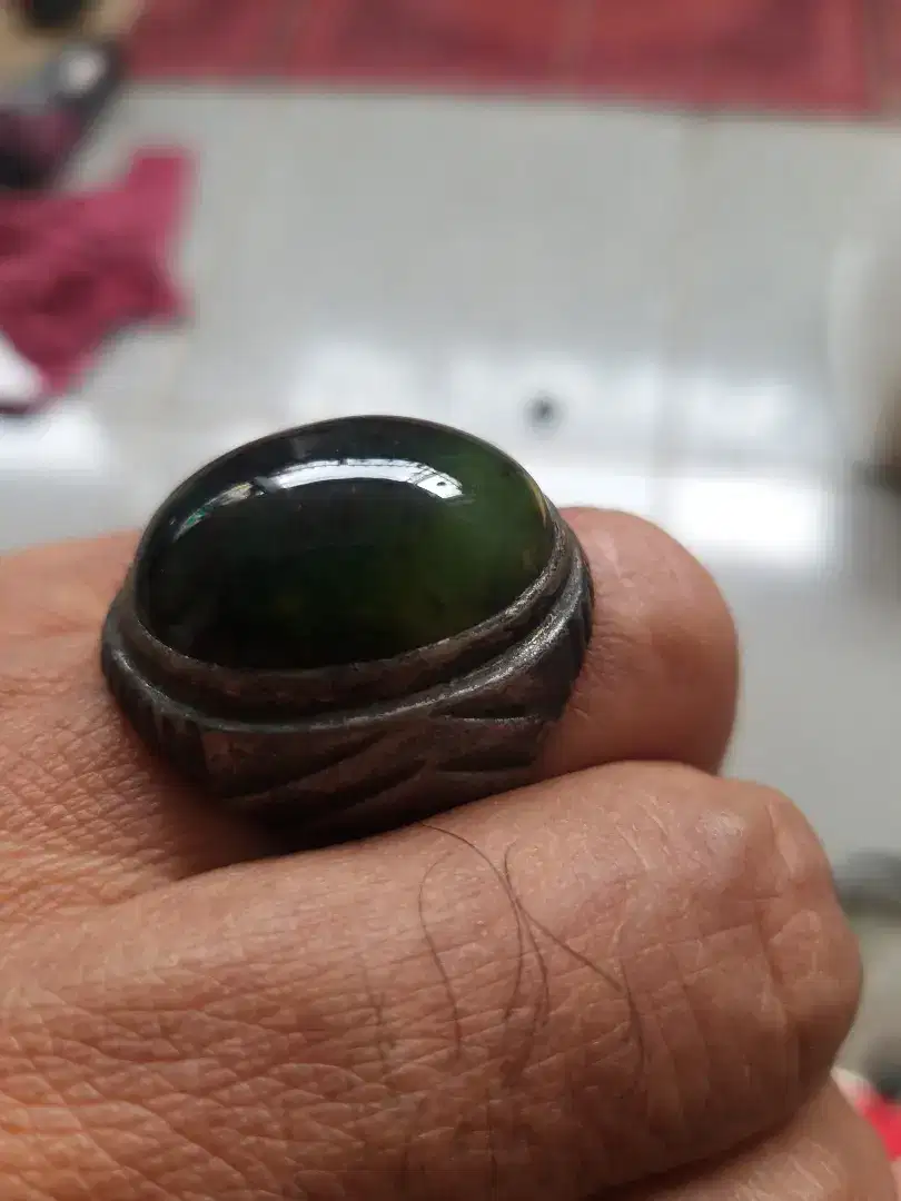 Batu Cincin warna kehijauan diikat Ring Perak