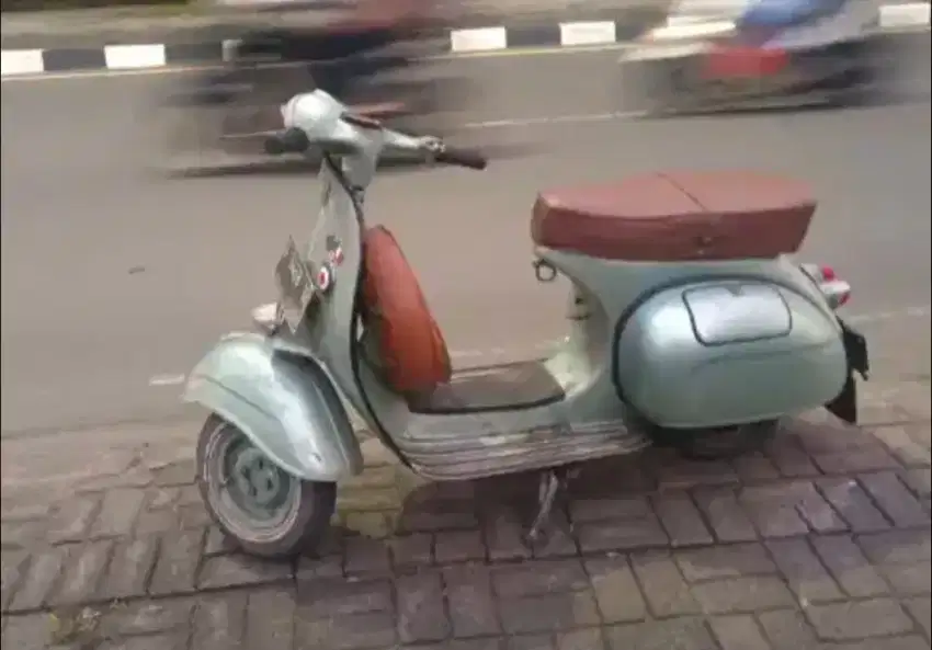Vespa Super 78. Retro