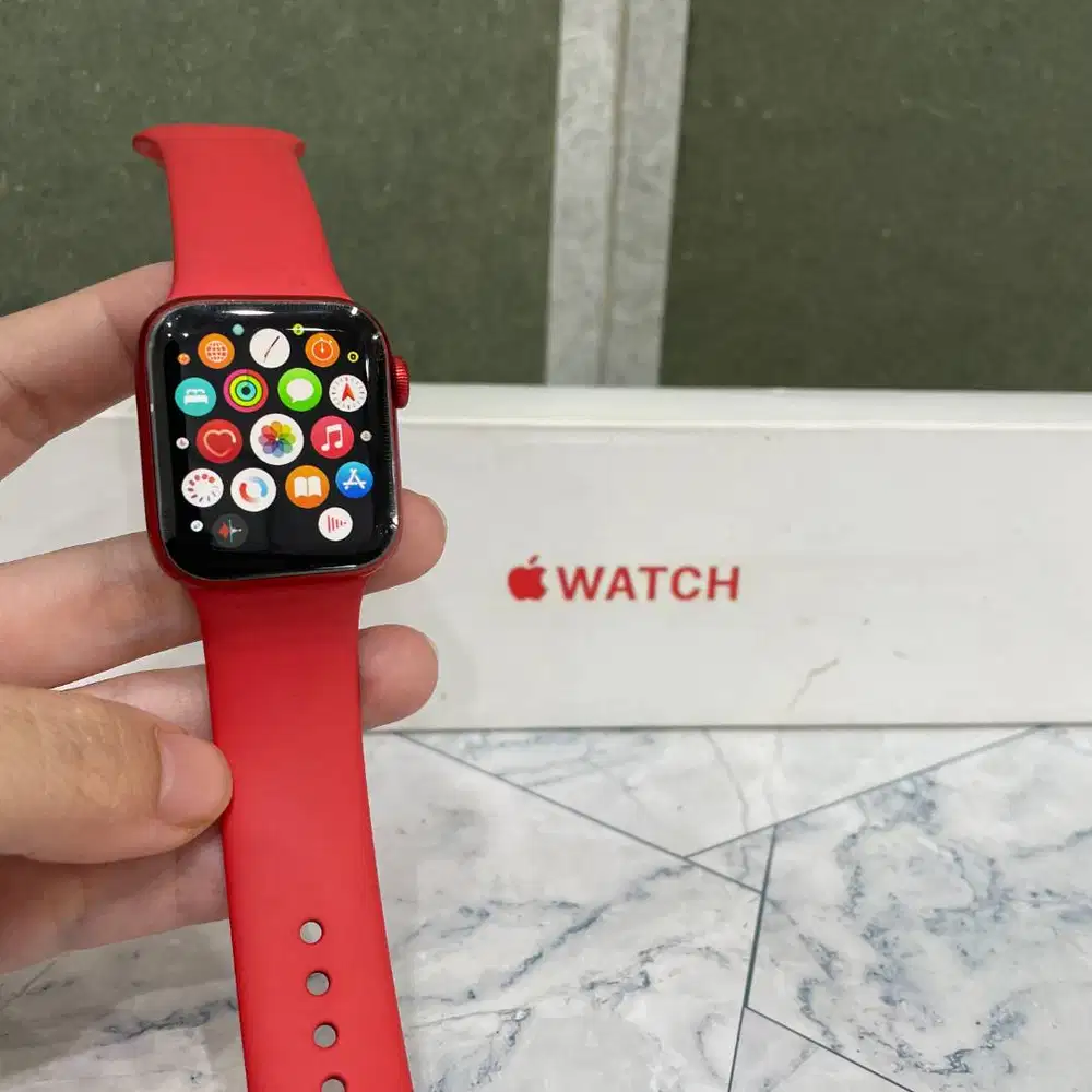 Apple Watch Series 6 40mm Fullset Red