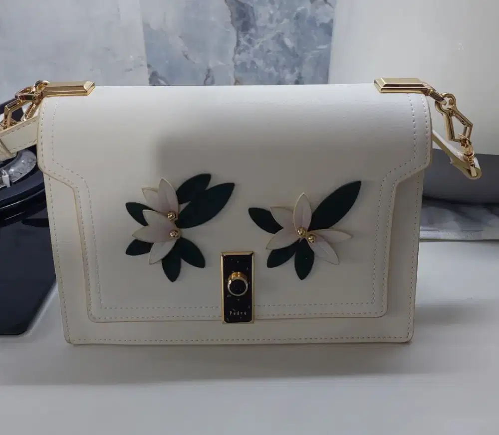 Tas Pedro original warna putih