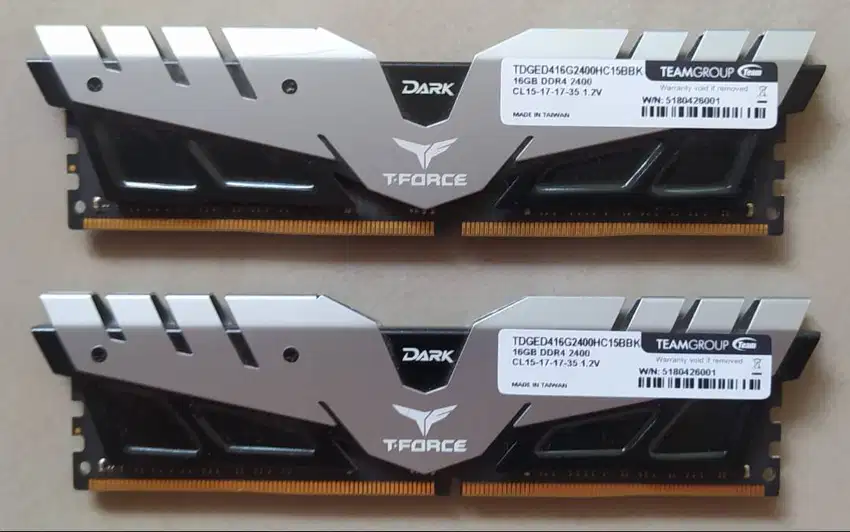 Team T-Force Dark DDR4 2400Mhz 32GB (2x16GB)