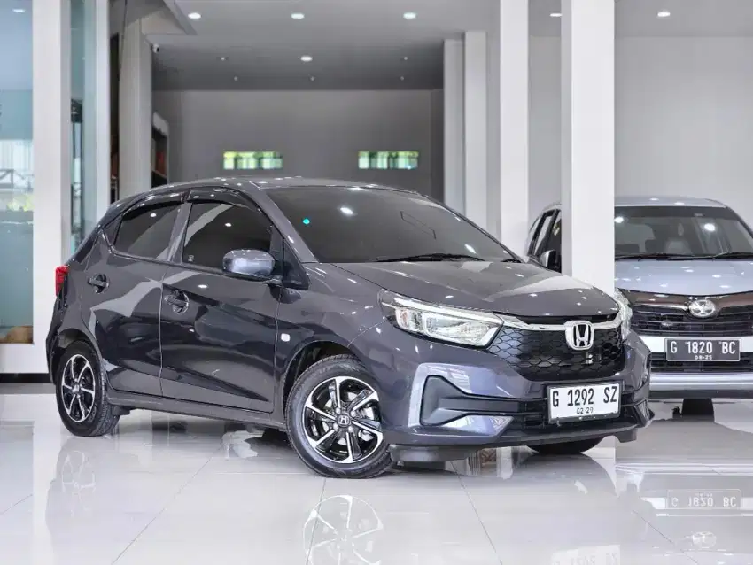 Km 10rb New Brio E 2024 At(Matic) Plat G Tgn 1 2023 RS 2022