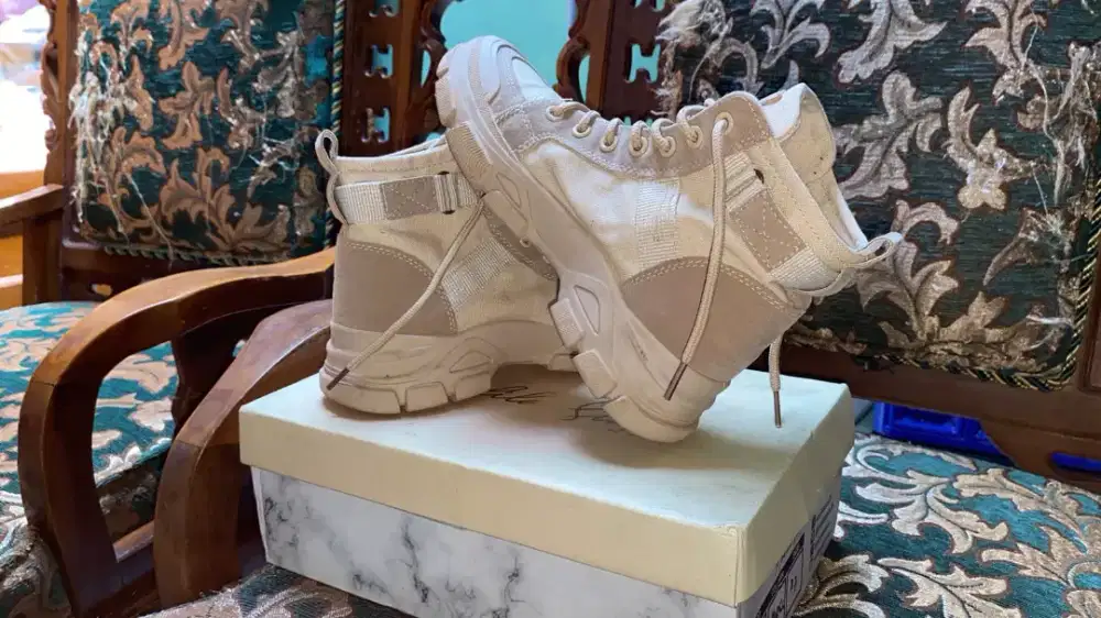 Size 37 sepatu wanita