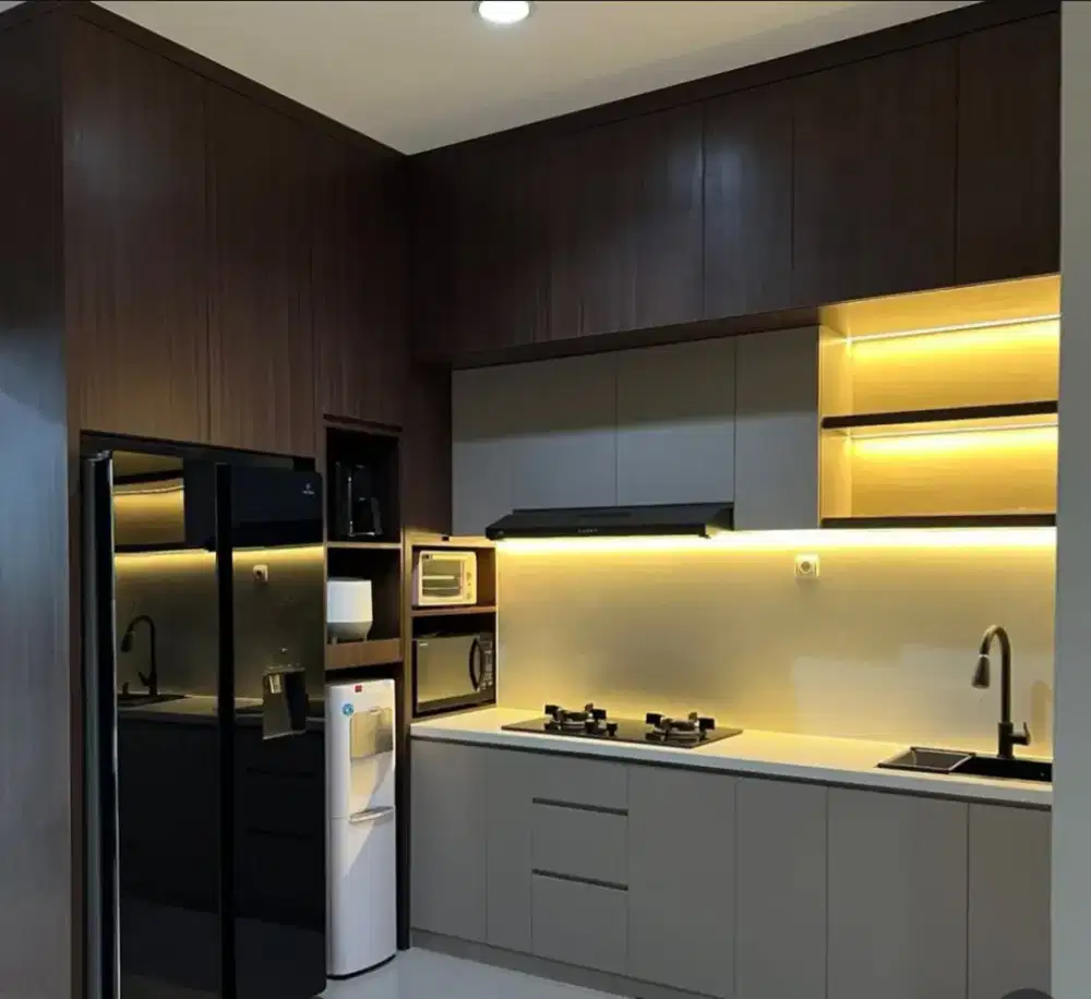 Kitchen set tempahan, Perabot tempahan