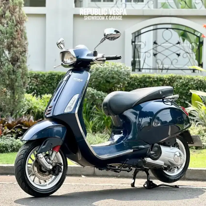 VESPA SPRINT 150 3V TAHUN 2014 (GOOD CONDITION)